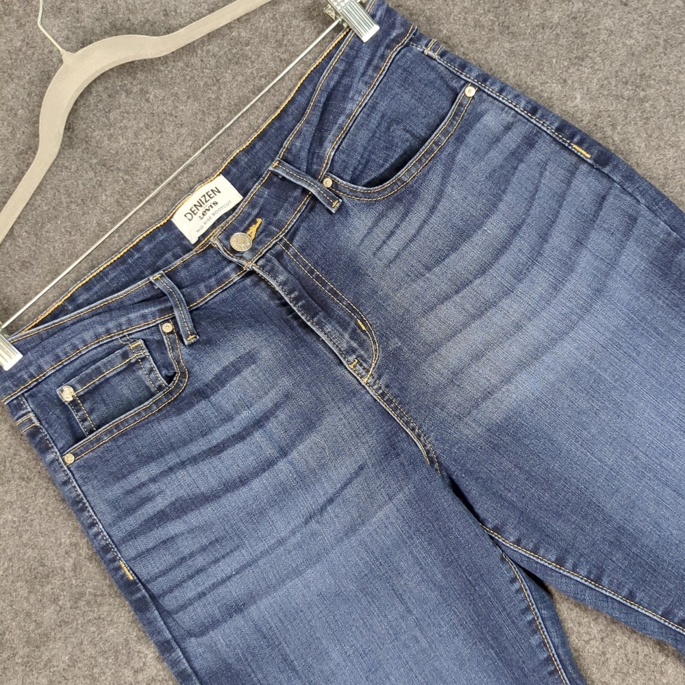 Denizen from Levis Mid Rise Bootcut Jeans Blue Medium Wash 12S 31x30
